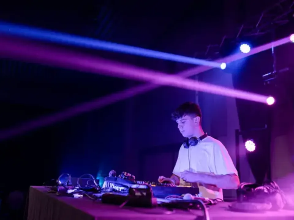 DJ FLAVIEN