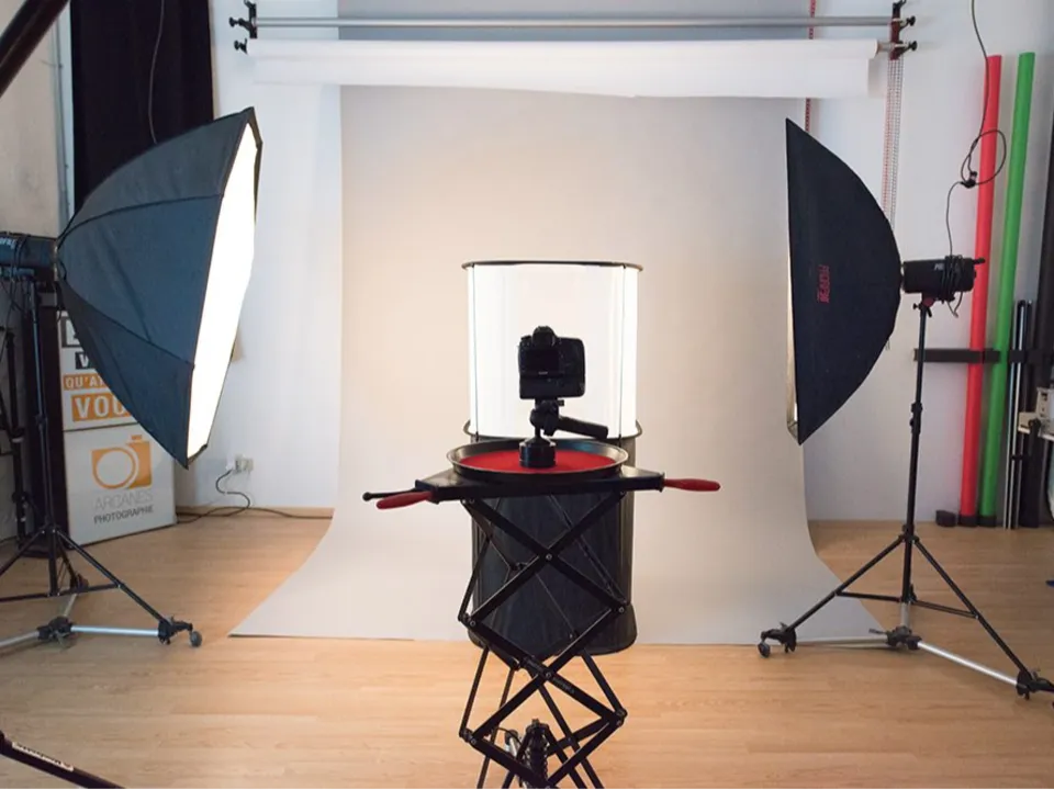 STUDIO MICKAEL TRIQUET