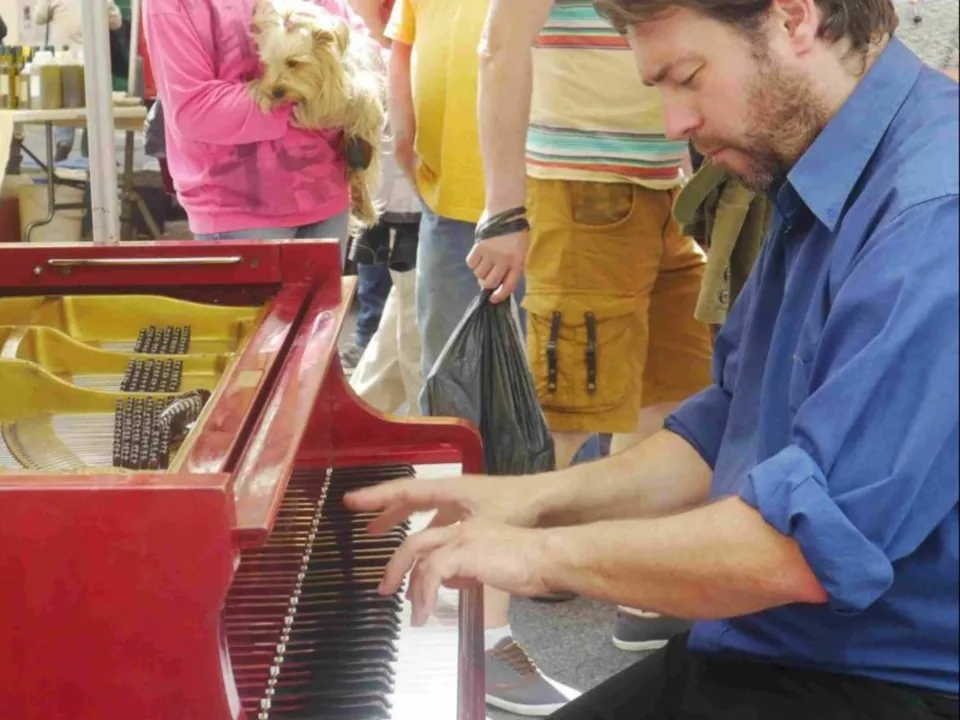 LE PIANO VOYAGEUR