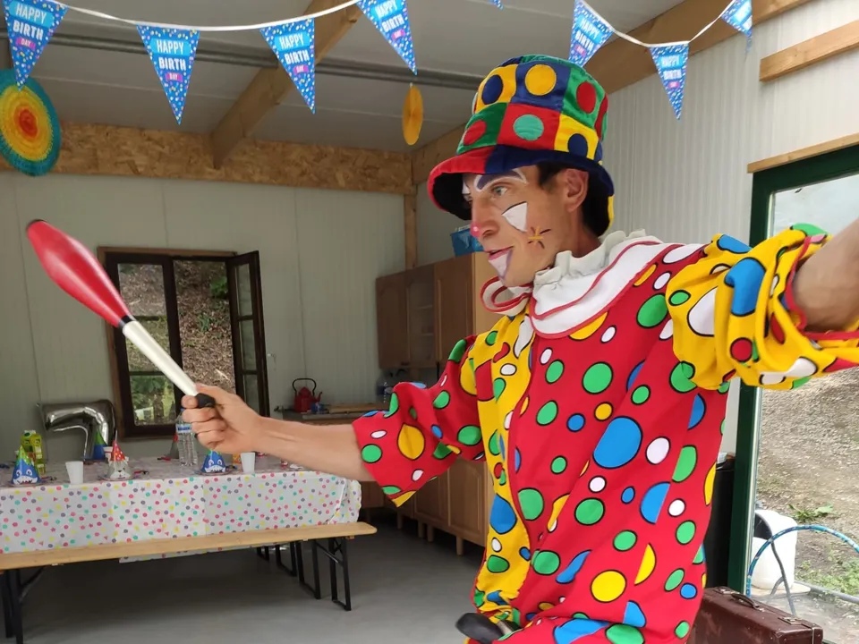 NANAR LE CLOWN