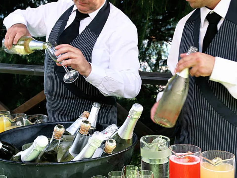 Les Serveurs Fous