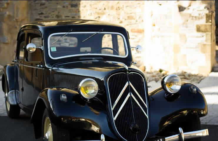 auto-retro-location