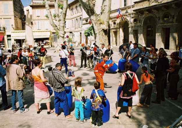 LES CHANTEURS DE SORNETTES