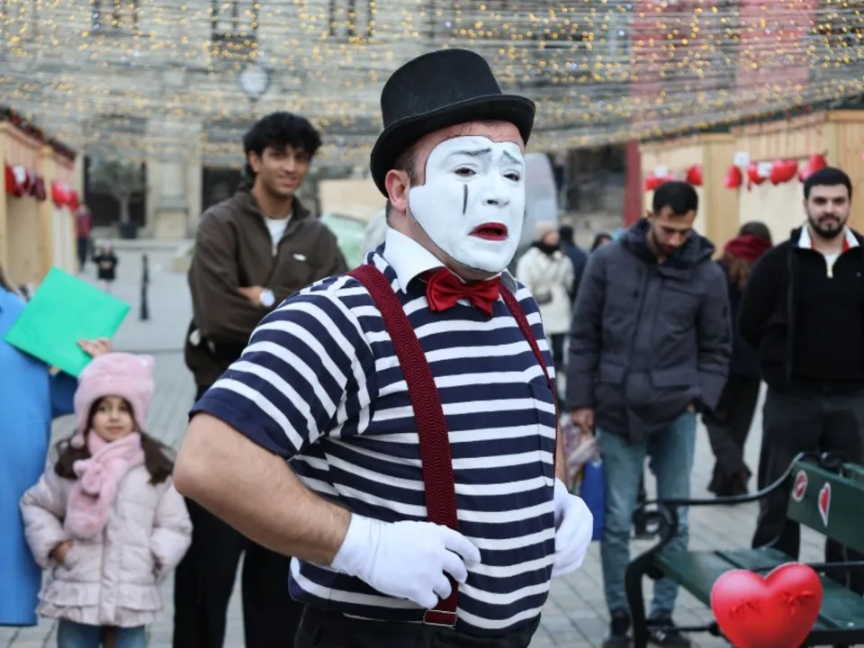 LE MIME PAUL