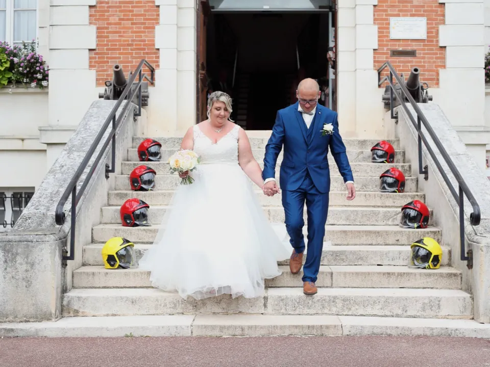 M'LINE PHOTOGRAPHIES