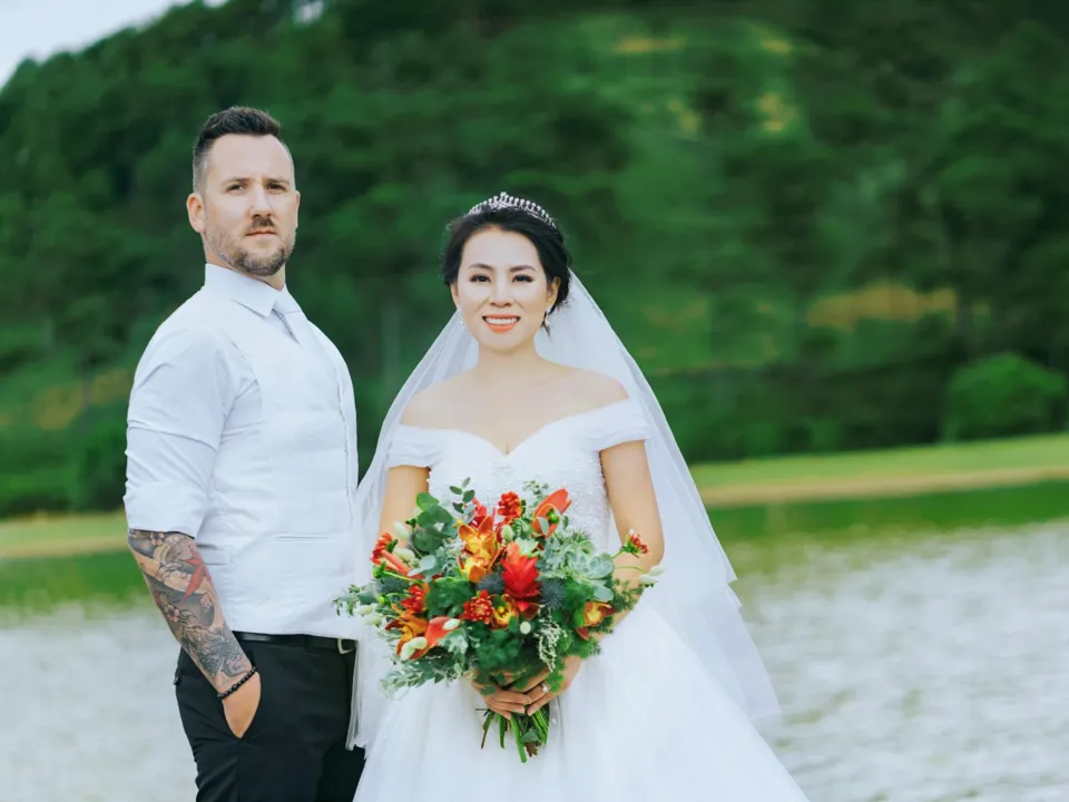 VANDENBUSSCHE LAURENT