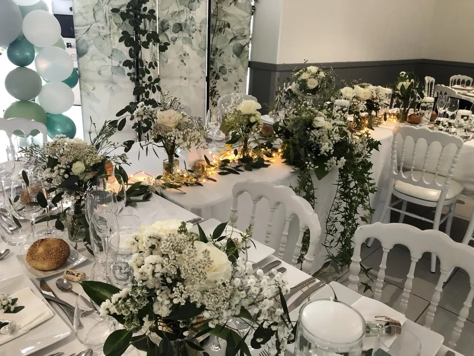 UNE FLEUR ATELIER FLORAL