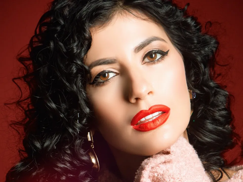 Mia Make Up