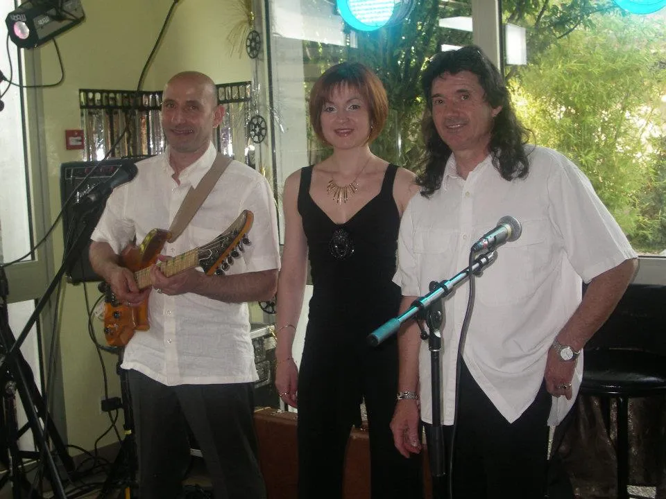ORCHESTRE  A R A  