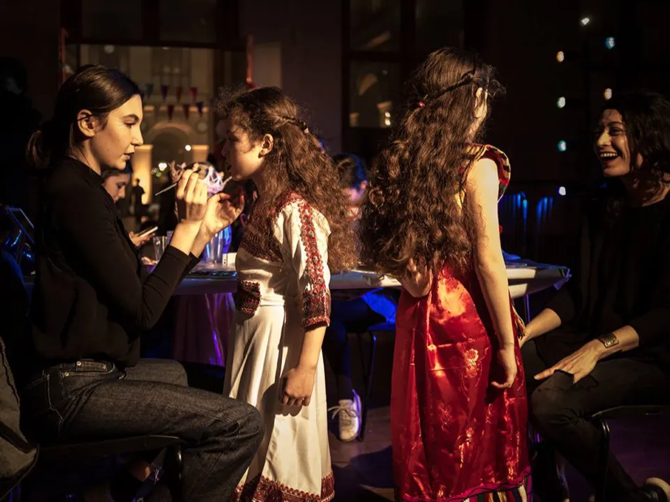 LE PAYS DU GLOUGLOU QUI REND FOU