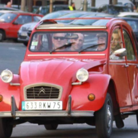 LOUE TA 2 CV