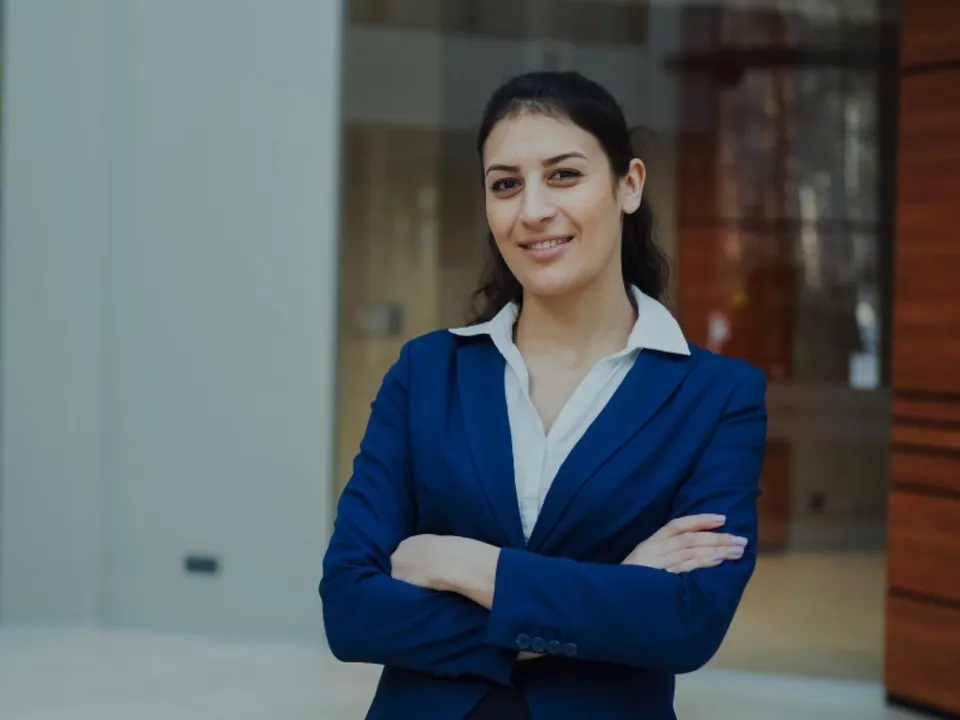 AURORE HÔTESSE EN ÉVÉNEMENTIEL 