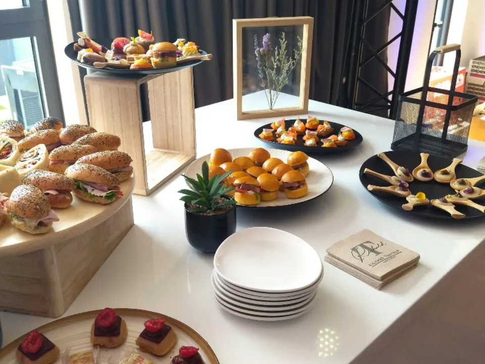 FLORENT GARRAT TRAITEUR