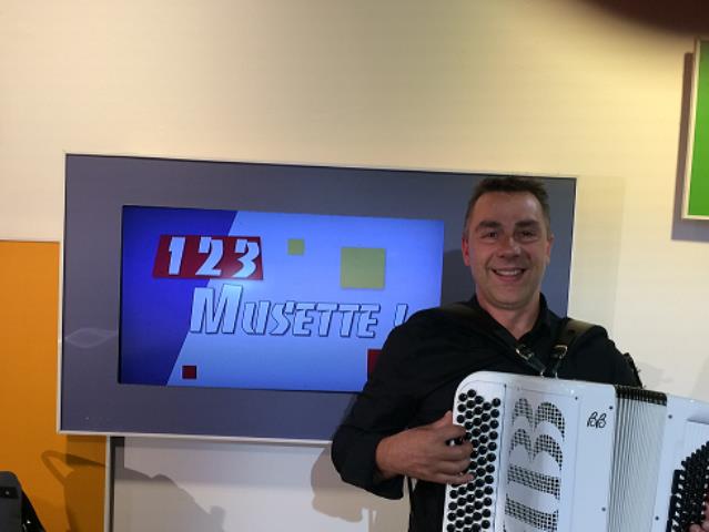 Accordéoniste Philippe CHANTEUR