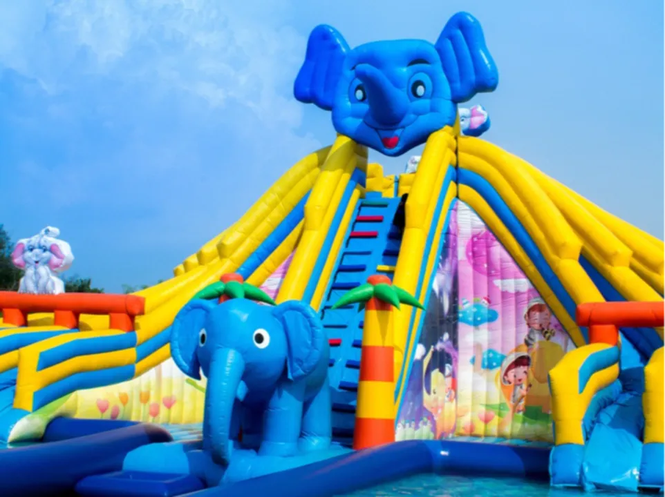THEME PARC