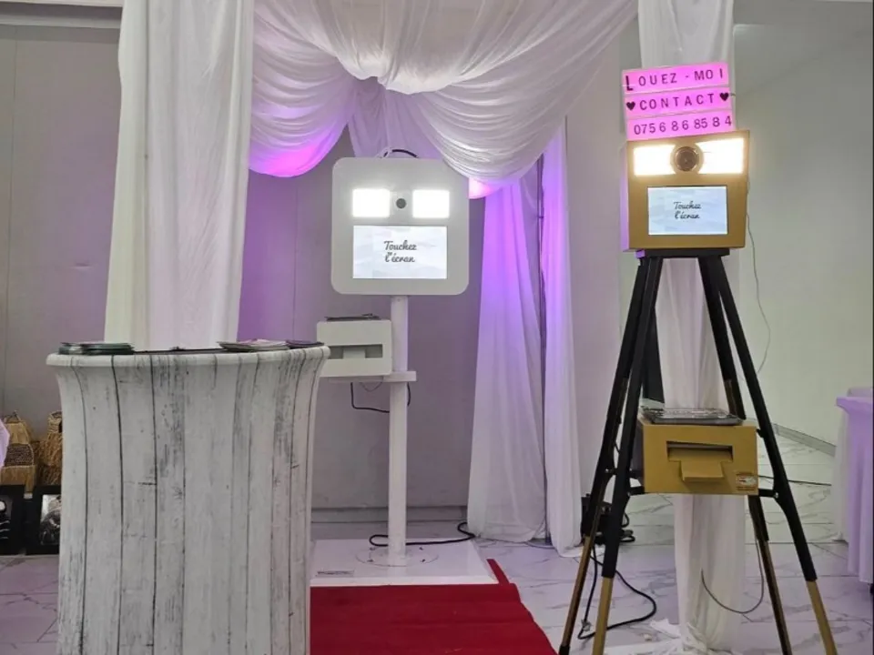 BORNE SELFIE VALENCE