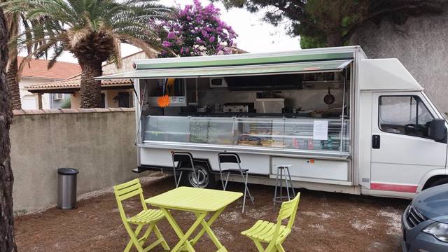 Les Grenadines Food Truck