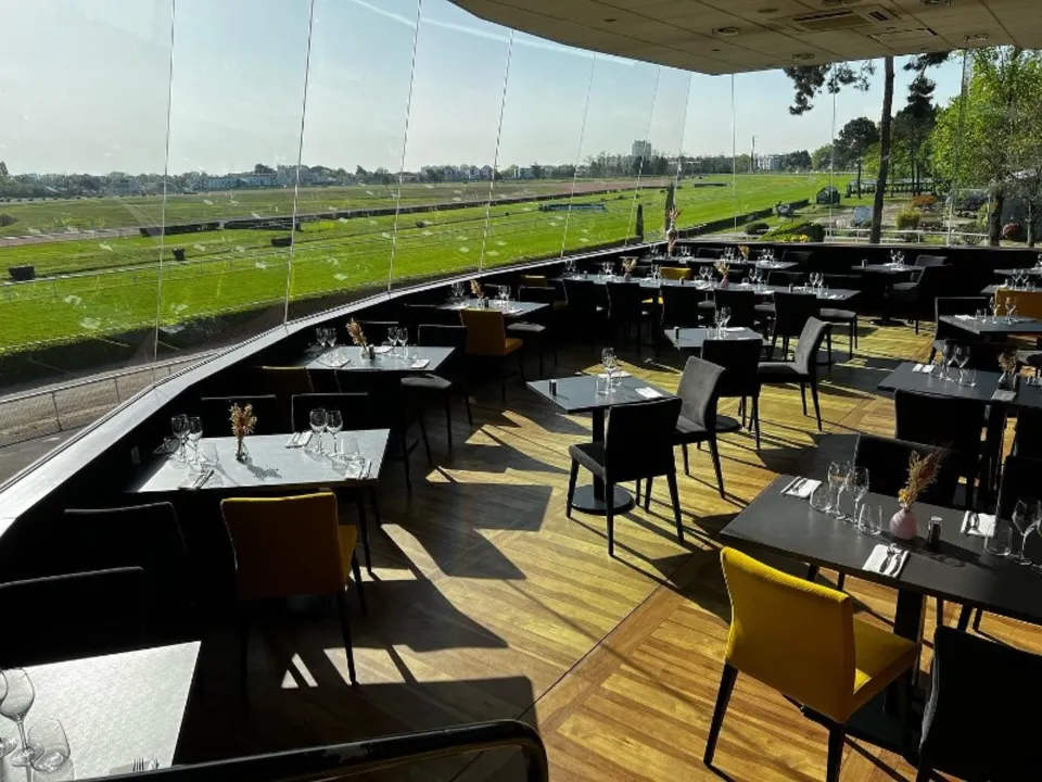 LA TABLE DE L'HIPPODROME - HIPPODROME BORDEAUX LE BOUSCAT