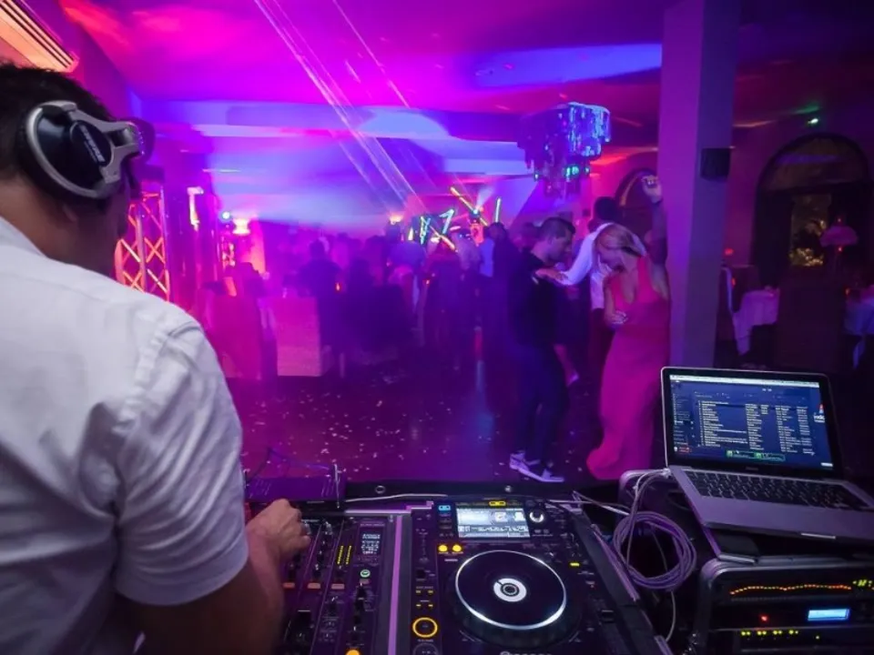 DJ RONY