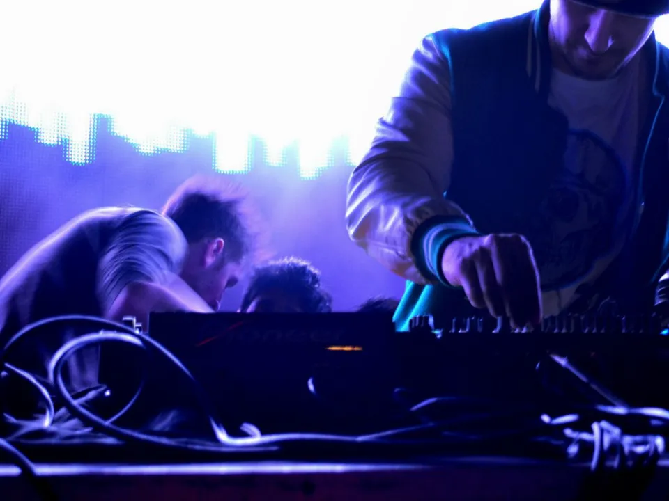 DAVISDEEJAY