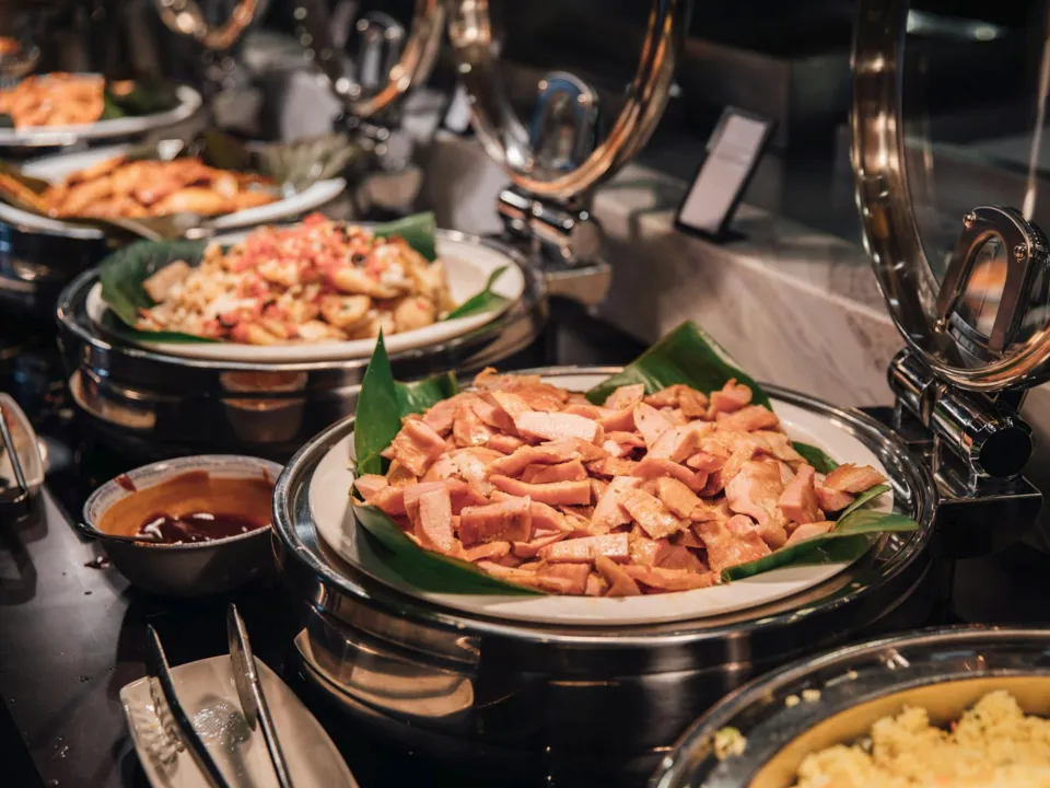 AUX SAVEURS DES COLLINES