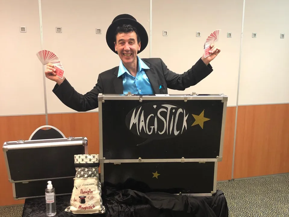 MAGISTICK