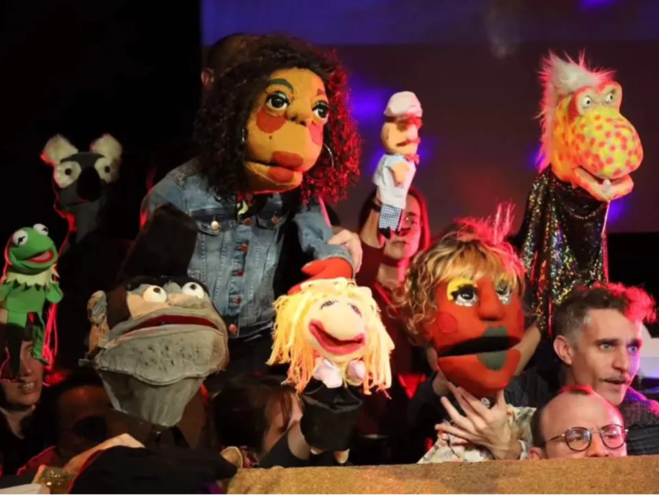 ASSOC NATIONALE DES THEATRES DE MARIONNETT