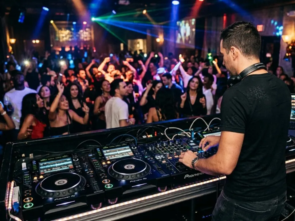 ASSOCIATION DES JEUNES FETARDS