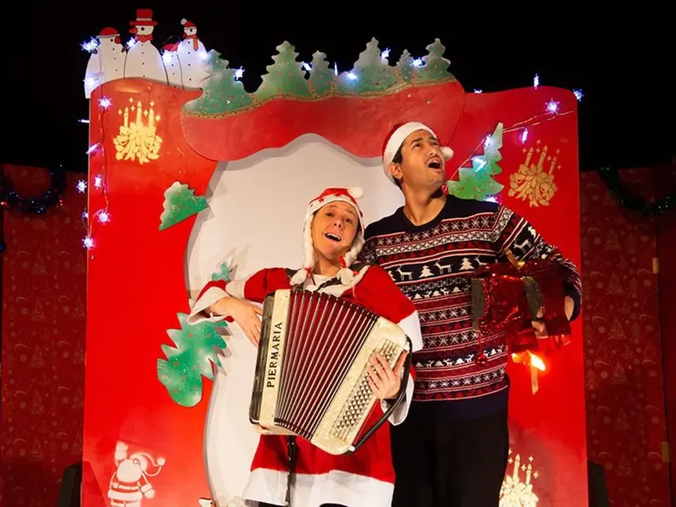 LE THÉÂTRE DE LA LUNE