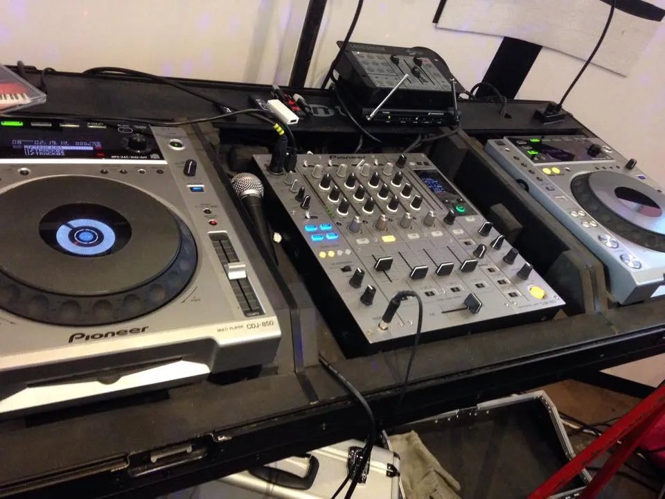 STUDIO MOBIL DANCE 2