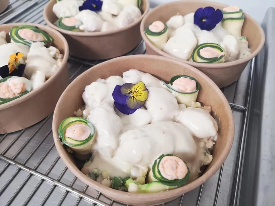 COMME UN CHEF TRAITEUR