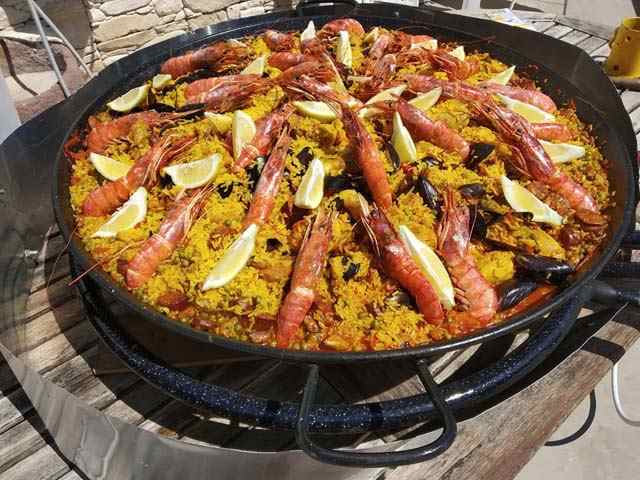 SAVEURS ET DÉLICES