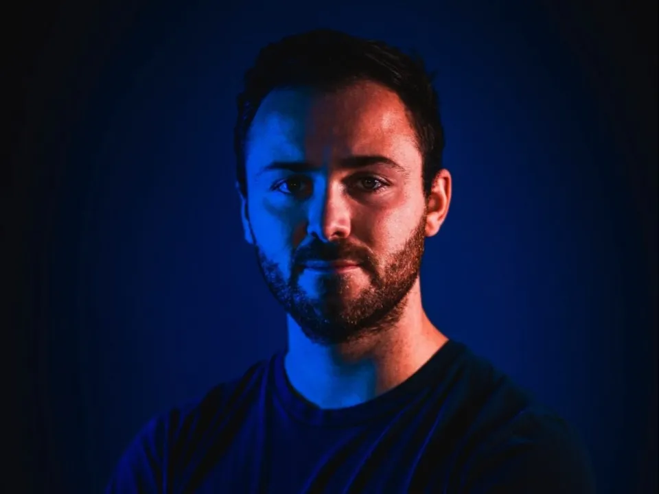 THIBAULT ALIGNAN RÉALISATEUR / VIDÉASTE