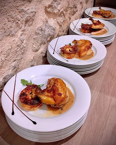 Les Trois Sens