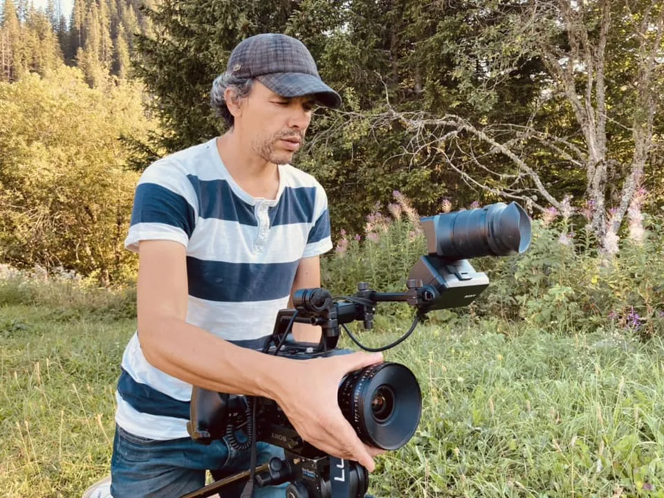 DAMIEN DE BOURGUIGNON