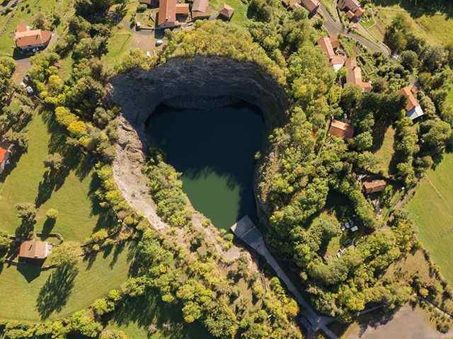 BLANCHON LÉO - PRODUCTION