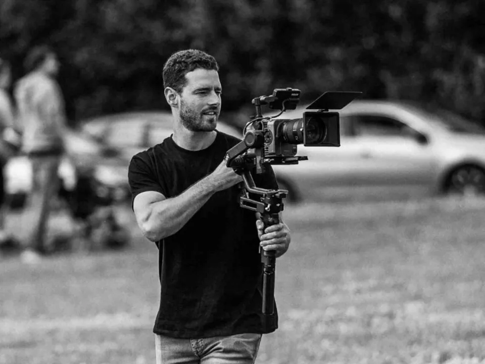 JULIAN GILLIER FILMS