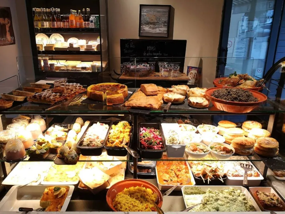 1534 EPICERIE TRAITEUR