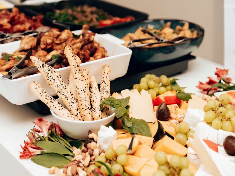 GRANDES TABLES PAR CHRISTOPHE JEAN