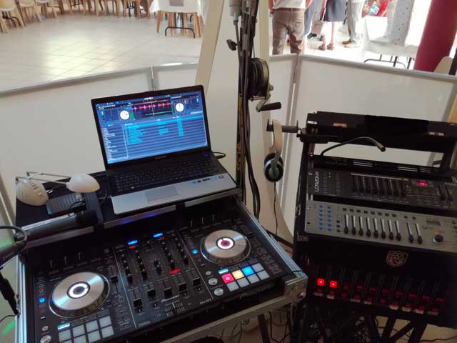 MUSIC LIGHT MAGIC
