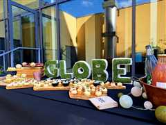 Globe Réception