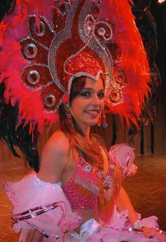 Cabaret Music Hall LE DIAMANT ROSE