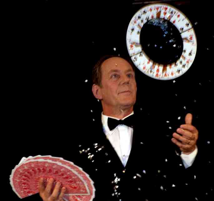 Frank Barton magicien