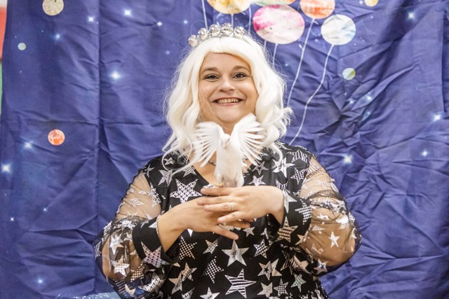 Jessica magicienne ventriloque