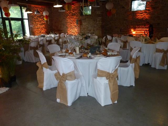 Location Nappe Serviette Housse Chaise Vannes Mariage Reception