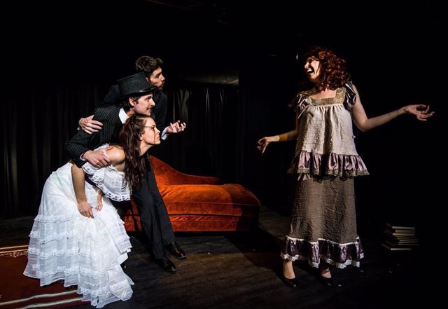 TROUPE DE CHANTEURS