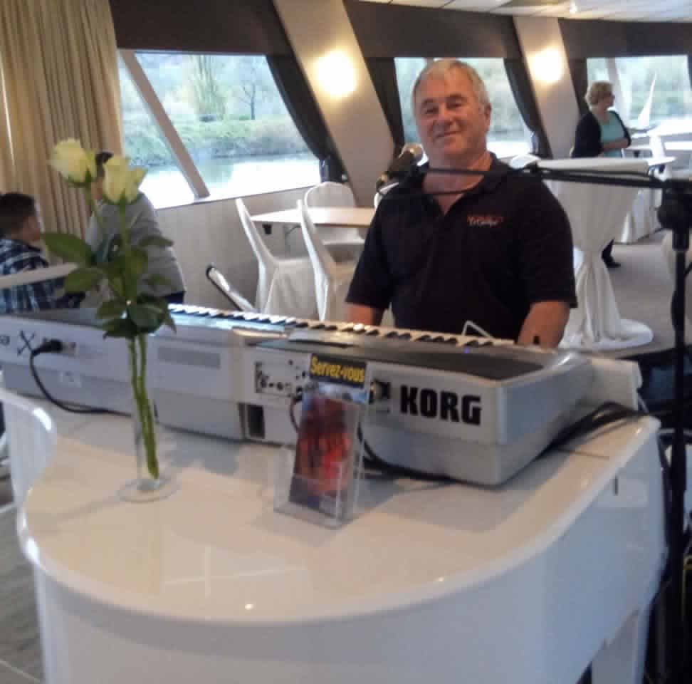 Chanteur En Grand Est Soiree Et Mariage Evenementiel Pour Tous Chanteur En Grand Est Soiree Et Mariage Evenementiel Pour Tous
