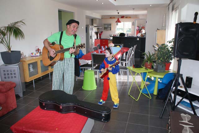PATRICK DUBOIS SPECTACLES POUR ENFANTS